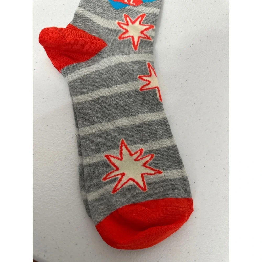NWT Blue Q Mens Socks Handsome Devil Grey Red Striped Retro Graphic Novelty